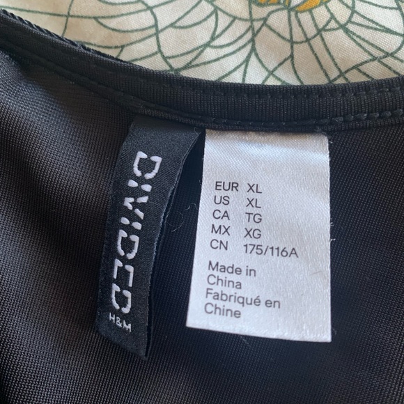 H&M Black Velour Bodysuit Unitard with Stars - Picture 4 of 6